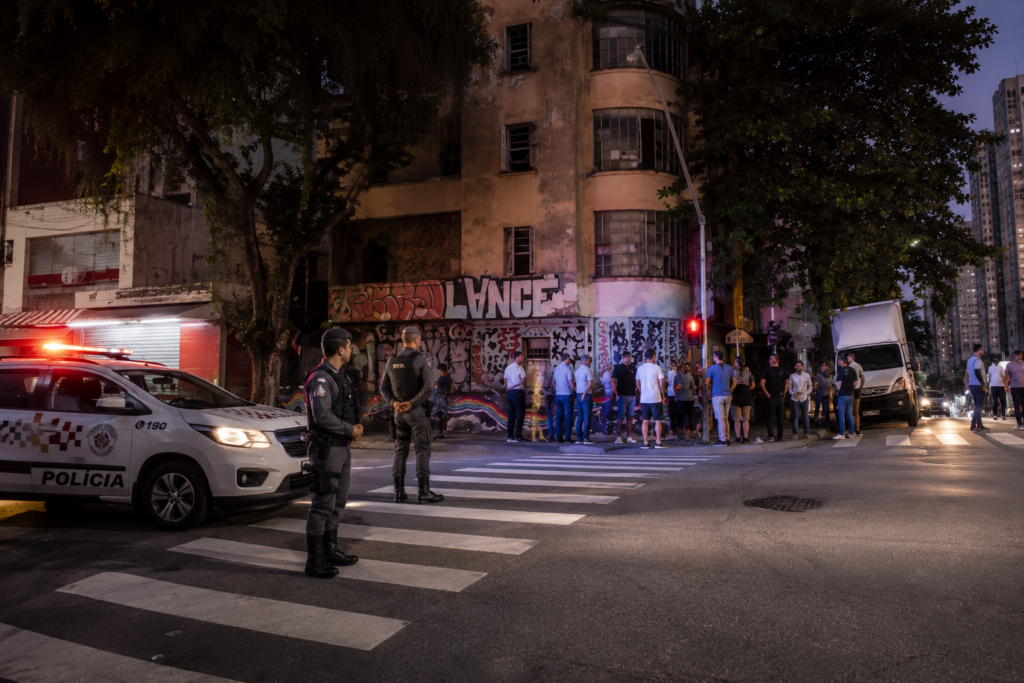 Disputa por prédio invadido na Oscar Freire envolve projeto de retrofit e negociação milionária