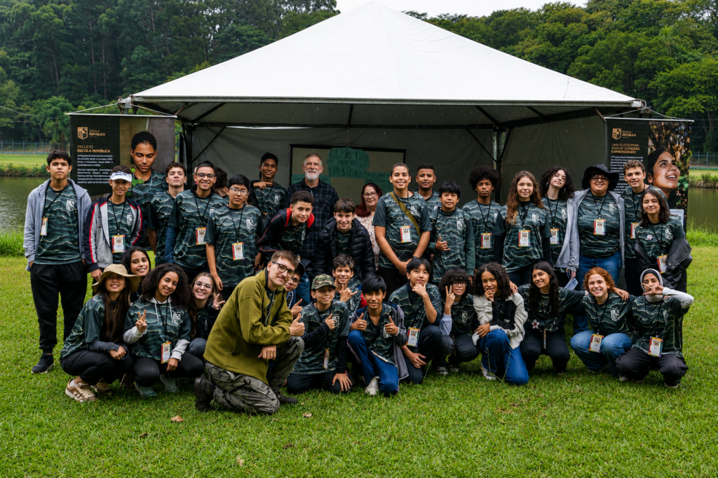 Projeto ambiental de escola estadual leva alunos ao Avistar Brasil em SP