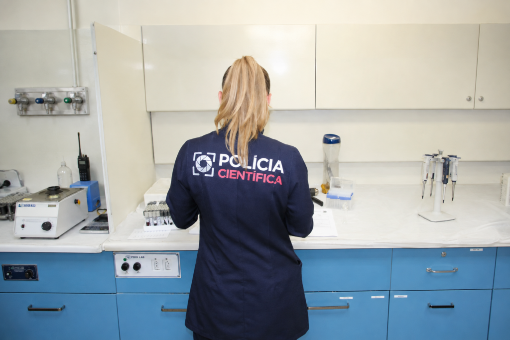 Polícia de SP coleta DNA de familiares para ajudar na busca por desaparecidos