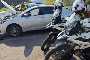 1º BPTRAN APREENDE CARRO CLONADO NA ZONA NORTE DA CAPITAL